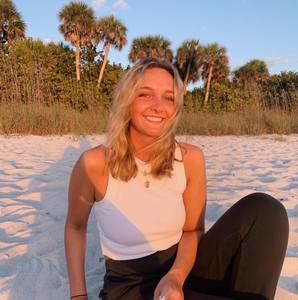 Meet your Posher, Catherine